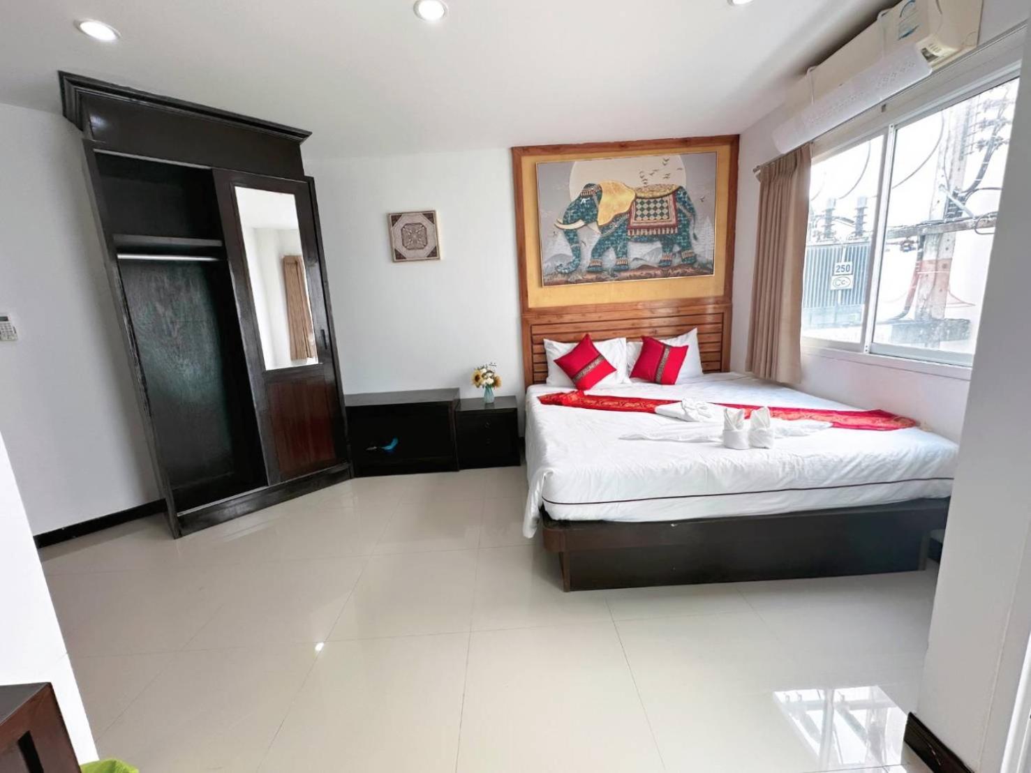 Patong Abby'S House Hotel מראה חיצוני תמונה