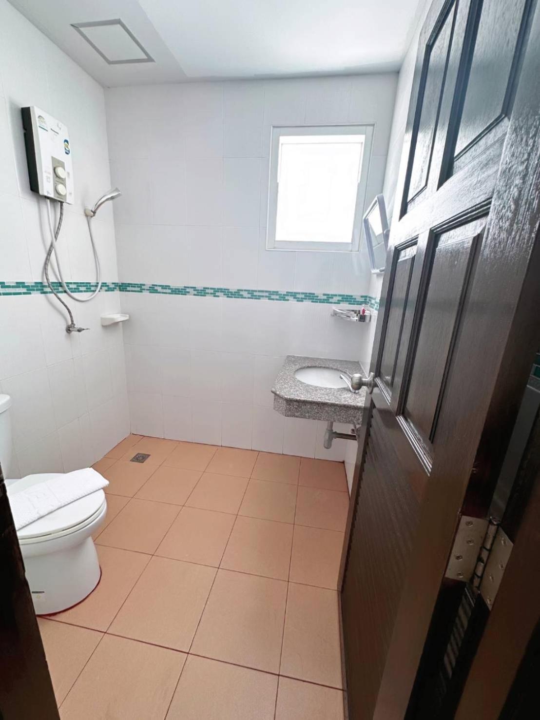 Patong Abby'S House Hotel מראה חיצוני תמונה