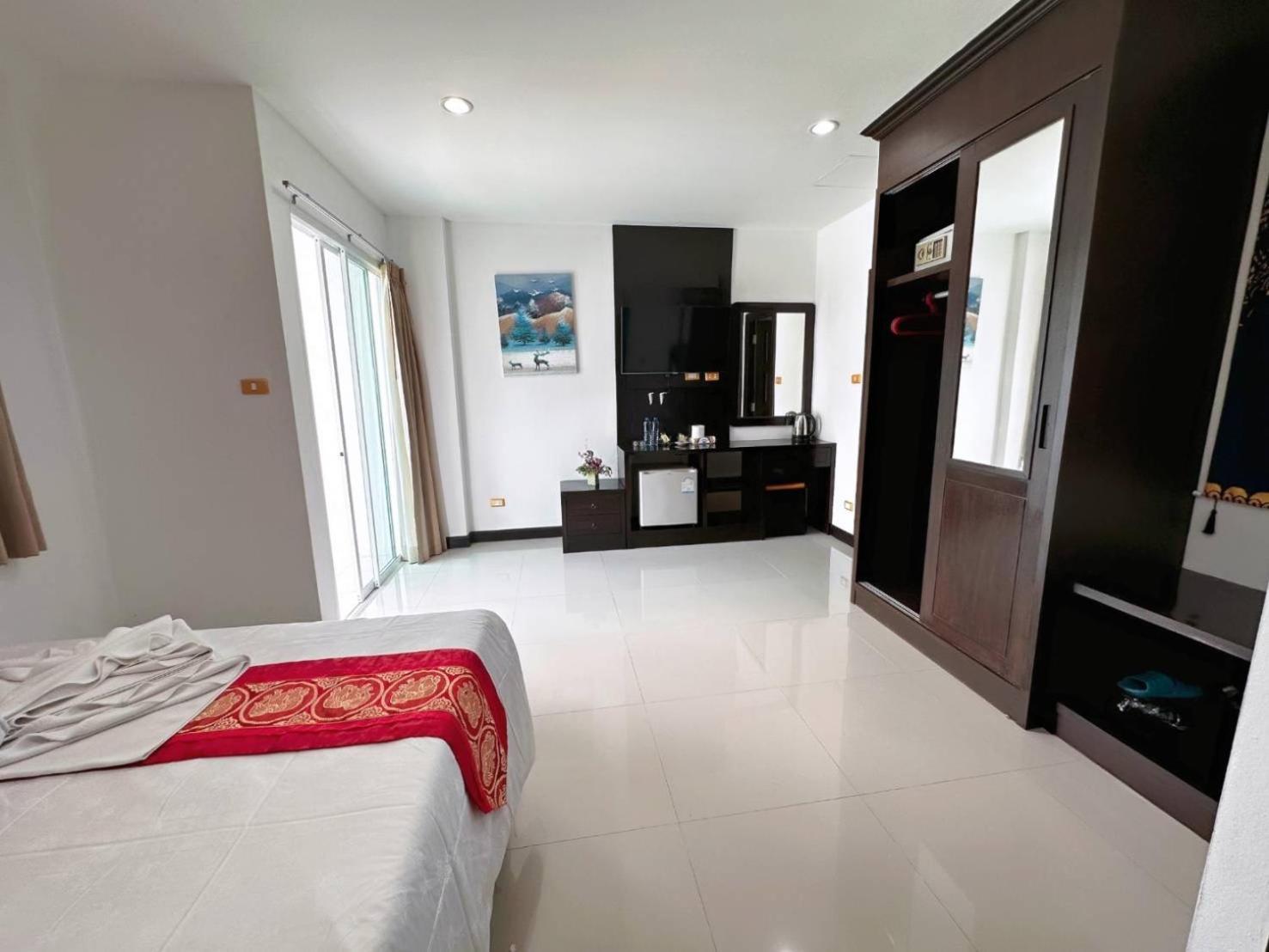 Patong Abby'S House Hotel מראה חיצוני תמונה