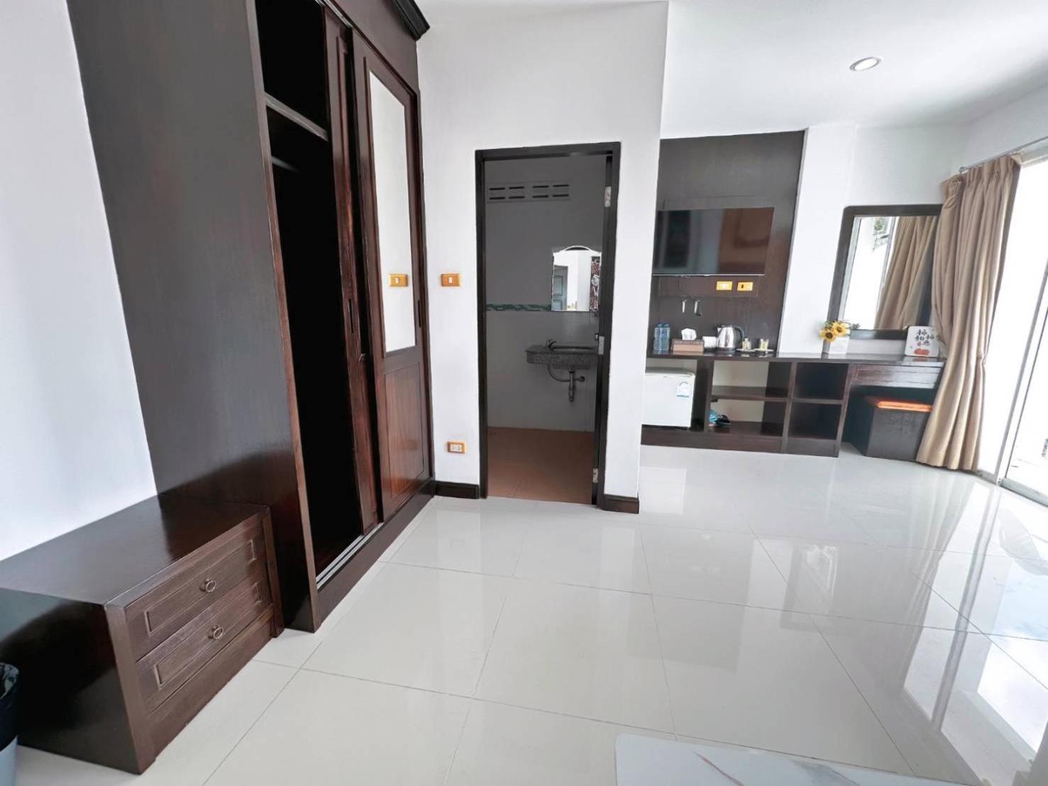 Patong Abby'S House Hotel מראה חיצוני תמונה