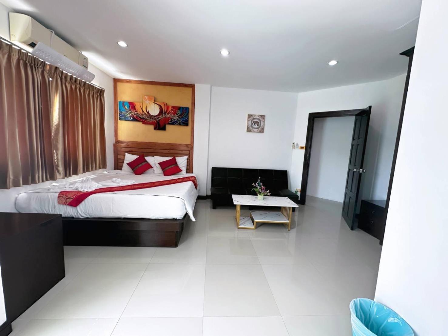 Patong Abby'S House Hotel מראה חיצוני תמונה