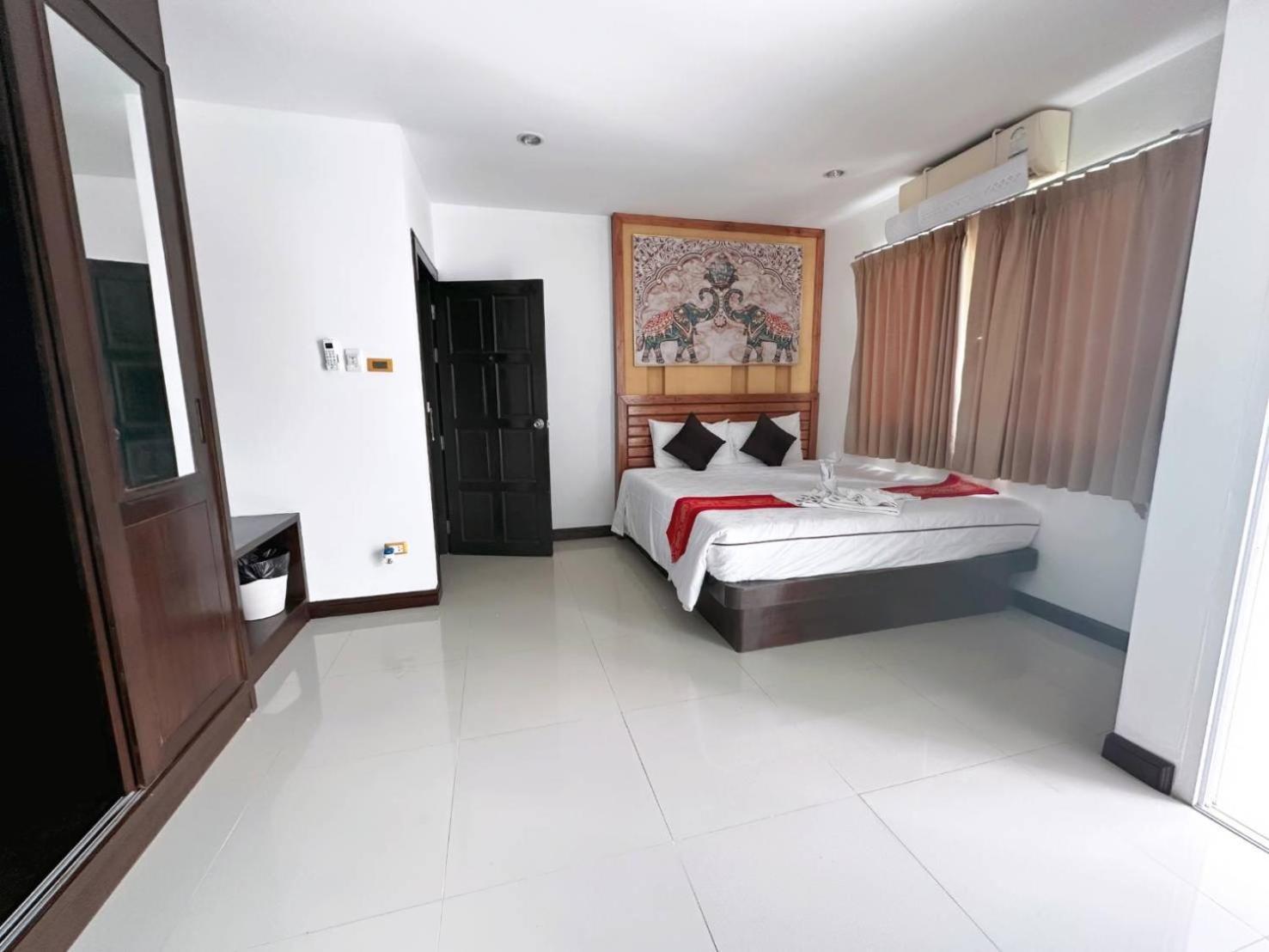 Patong Abby'S House Hotel מראה חיצוני תמונה