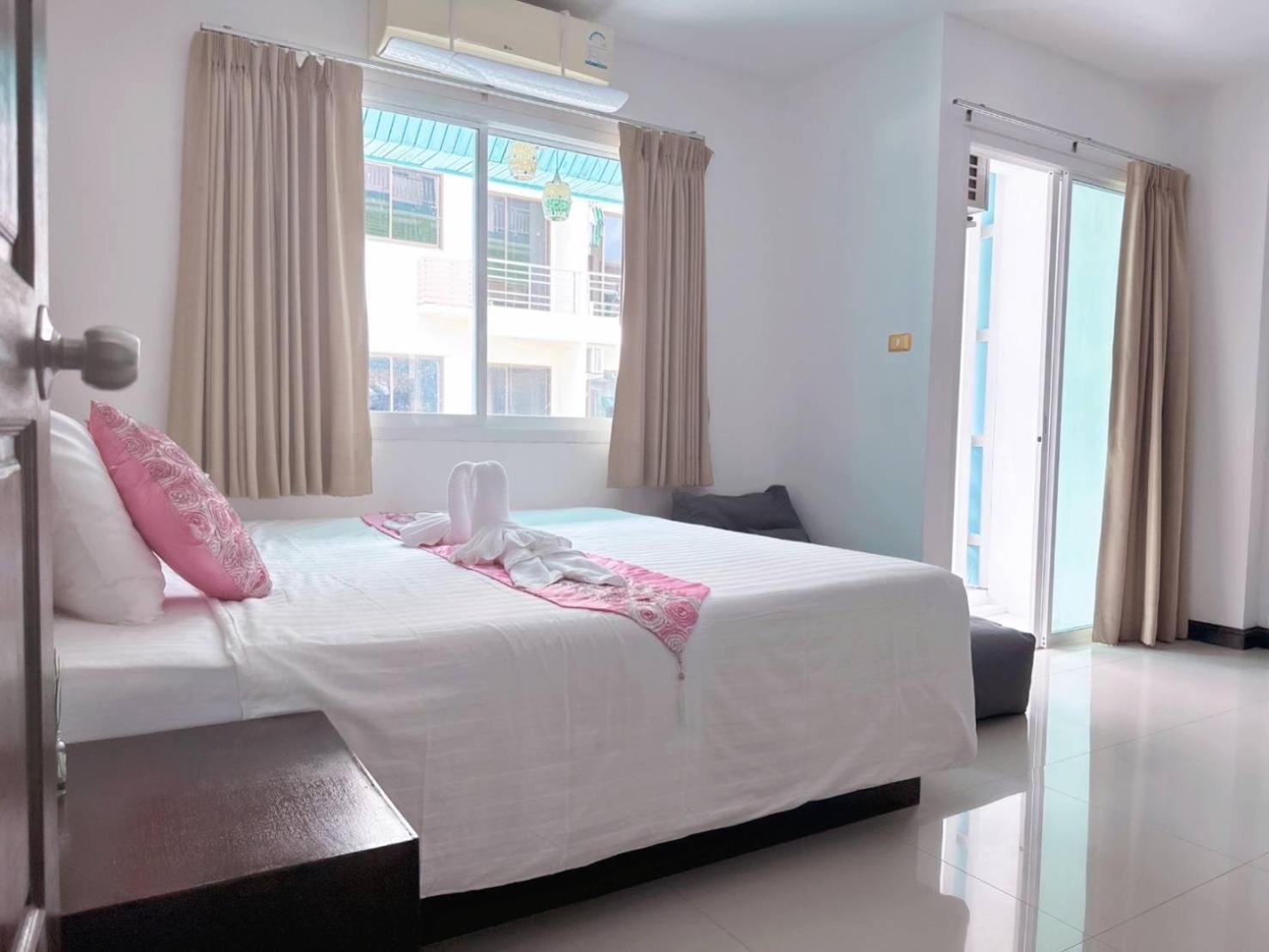 Patong Abby'S House Hotel מראה חיצוני תמונה